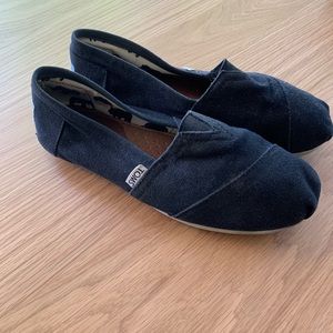 Toms Canvas Slipons